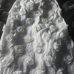 Elegant White Floral Dress